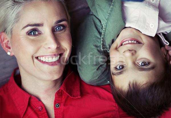 Család fantasztikus fölösleges idő boldog család nő Stock fotó © konradbak
