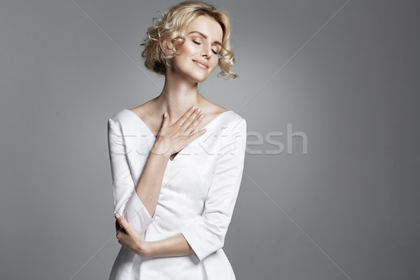 魅力 年輕 女士 時尚 白色禮服 商業照片 © konradbak