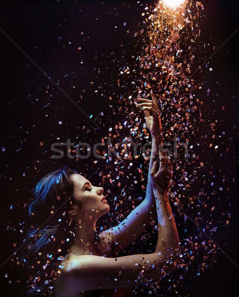 Imagine femeie piese cristal doamnă fată Imagine de stoc © konradbak