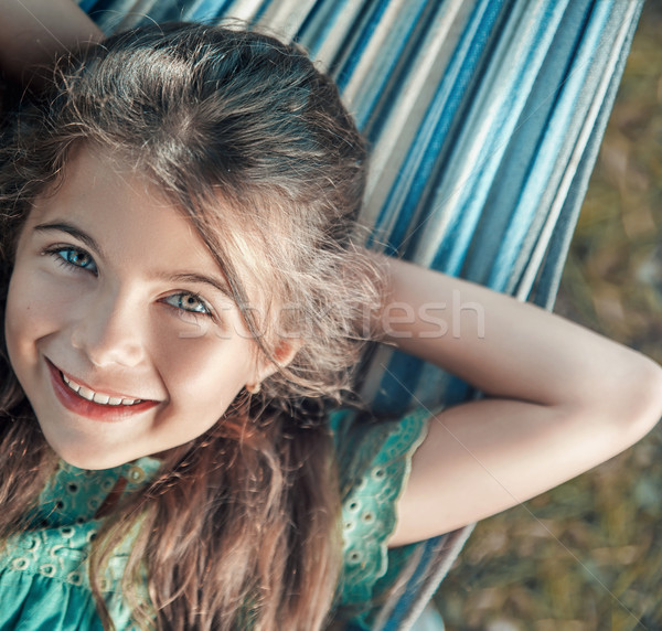 Fille hamac jeune fille fleurs [[stock_photo]] © konradbak