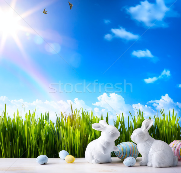 Сток-фото: искусства · мало · Пасхальный · заяц · пасхальных · яиц · зеленая · трава · Христос · воскрес