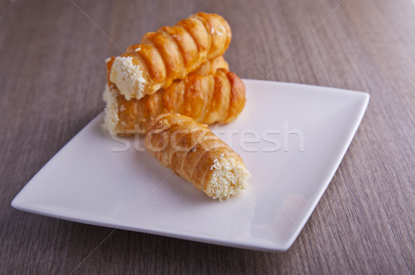 Otro blanco cerámica placa alimentos queso Foto stock © Koufax73