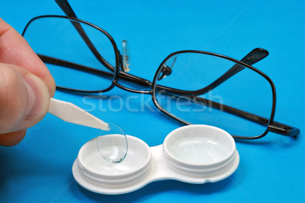 Contactlens geval procedure bril medische frame Stockfoto © krugloff