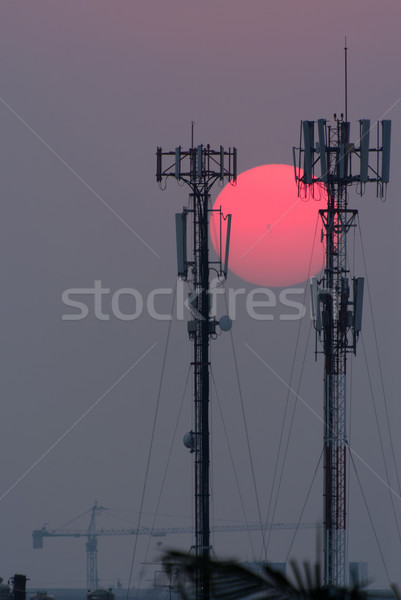 Telekomünikasyon kule hücresel iletişim gün batımı telefon Stok fotoğraf © kttpngart