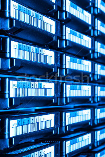 Centro de datos almacenamiento Internet habitación tecnología puerta Foto stock © kubais