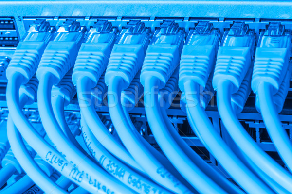 Red cables cambiar primer plano centro de datos hardware Foto stock © kubais