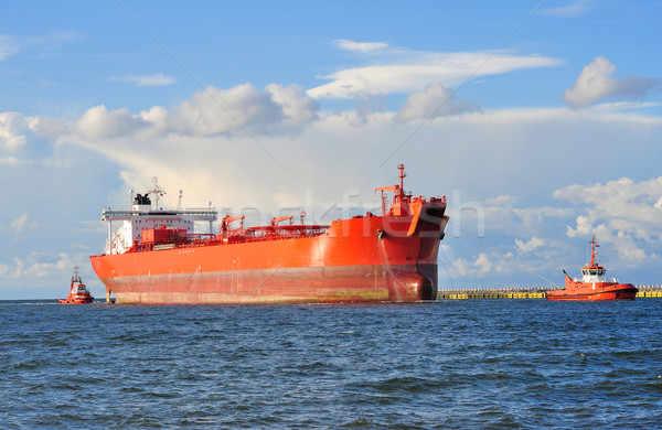 Statek towarowy portu duży pomarańczowy wody przemysłowych Zdjęcia stock © kuligssen