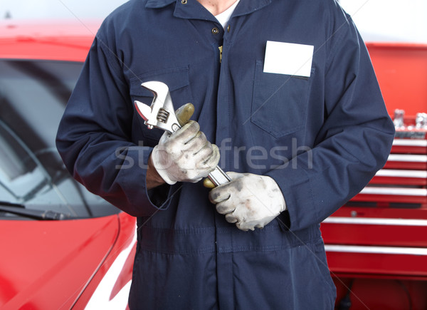 Auto Reparatur Mechaniker Schraubenschlüssel Laden Service Stock foto © Kurhan