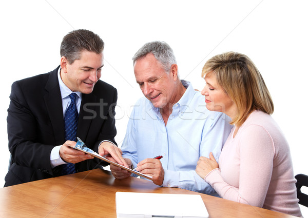 Foto stock: Casal · de · idosos · financeiro · isolado · branco · casal