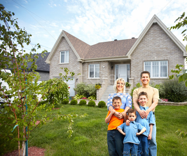 Foto stock: Familia · feliz · inmobiliario · cielo · familia · edificio