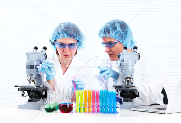 Scientifique laboratoire travailleurs médicaux recherche travaux [[stock_photo]] © Kurhan