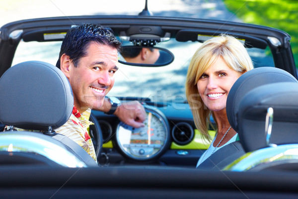 Heureux couple souriant voiture personnes extérieur [[stock_photo]] © Kurhan