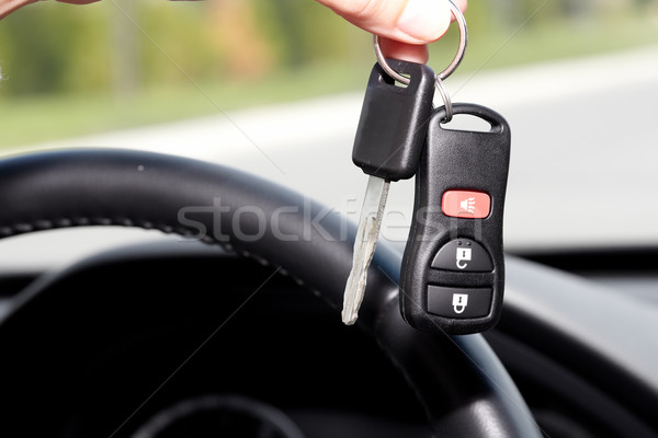 Cheile de la masina Auto maşină cheie vânzare Imagine de stoc © Kurhan