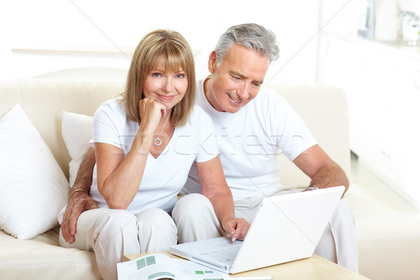 Senioren Paar arbeiten Laptop home Business Stock foto © Kurhan