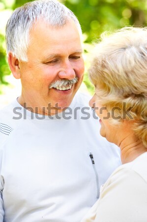 Stock foto: Glücklich · ältere · Paar · lächelnd · Liebe · Freien