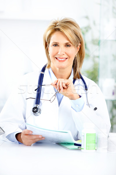 Lekarza medycznych kobieta biuro działalności szczęśliwy Zdjęcia stock © Kurhan