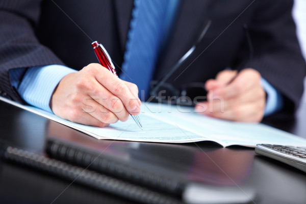 Contabil om de afaceri om de afaceri lucru documente birou Imagine de stoc © Kurhan