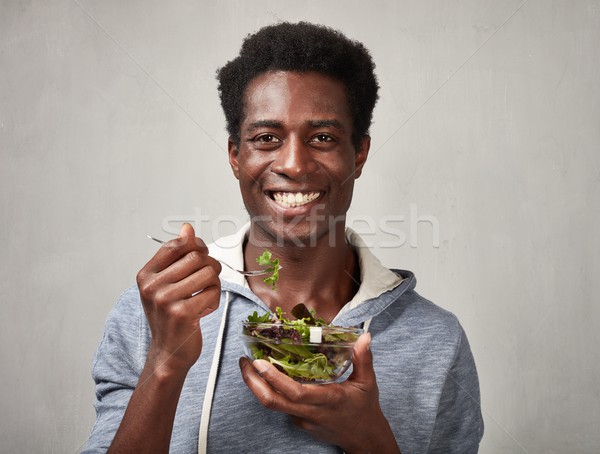 Siyah adam salata mutlu adam taze sebze Stok fotoğraf © Kurhan