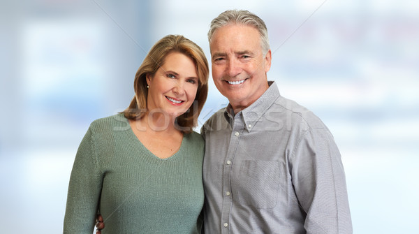 [[stock_photo]]: Couple · de · personnes · âgées · souriant · heureux · âgées · couple · résumé