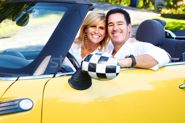 Heureux couple souriant voiture personnes extérieur [[stock_photo]] © Kurhan