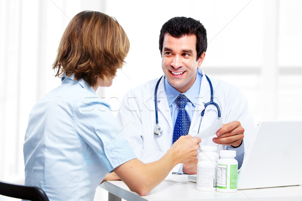 Foto stock: Médico · médico · paciente · sorridente · mulher · farmácia