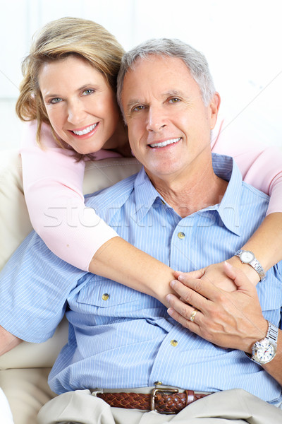 Home glimlachend gelukkig vrouw huis Stockfoto © Kurhan