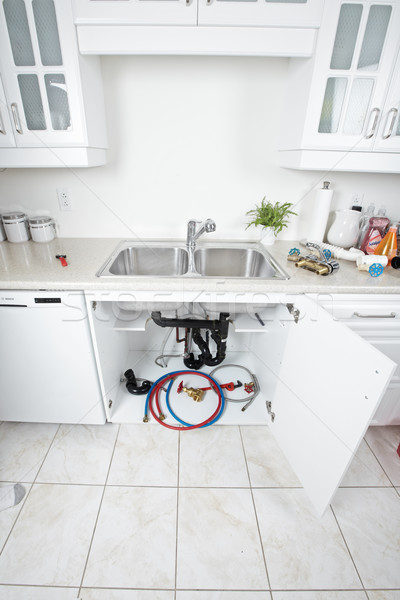 Stock foto: Küchenspüle · Rohre · Drain · Sanitär · Service · home
