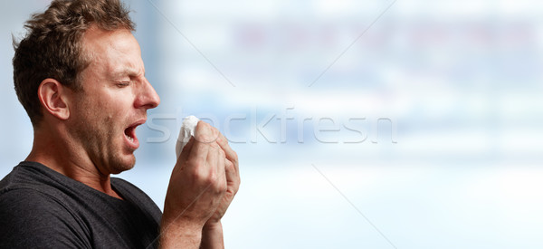 Mann kalten krank Grippe Nase weht Serviette Stock foto © Kurhan