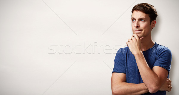 Myślenia człowiek młody człowiek portret streszczenie tle Zdjęcia stock © Kurhan