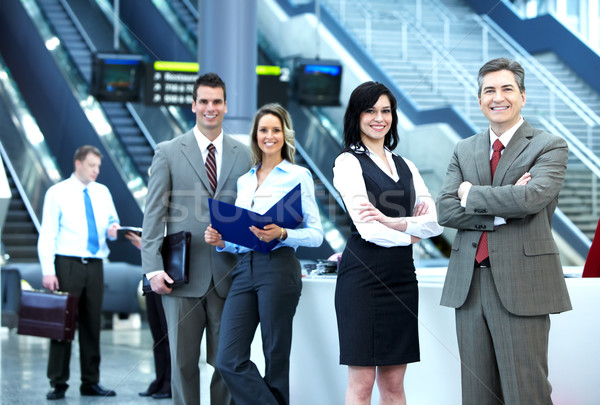 Business team groep zakenlieden moderne hal vergadering Stockfoto © Kurhan