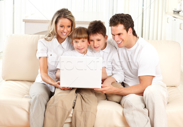 Stok fotoğraf: Mutlu · aile · baba · anne · erkek · çalışma · dizüstü · bilgisayar