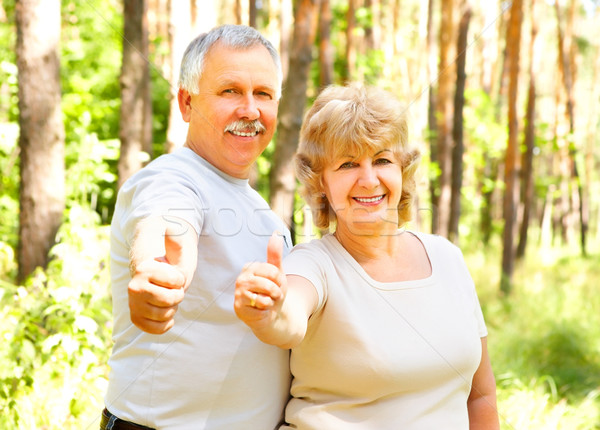 Stockfoto: Gelukkig · ouderen · paar · glimlachend · liefde · outdoor