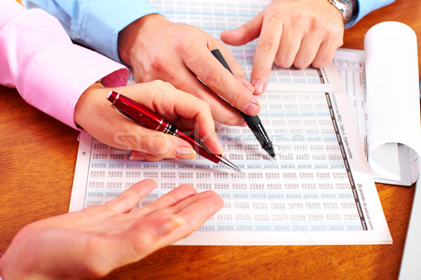 Mains comptable femme d'affaires travail bureau main [[stock_photo]] © Kurhan