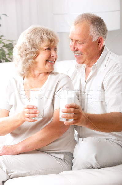 ältere Paar glücklich trinken Milch home Stock foto © Kurhan