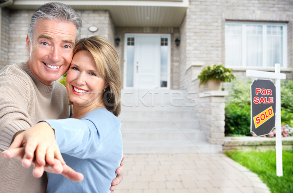 Heureux couple de personnes âgées âgées couple amour [[stock_photo]] © Kurhan