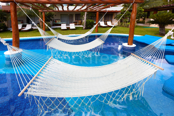 Zwembad hangmat luxe exotisch resort gezondheid Stockfoto © Kurhan