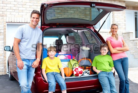 Familia feliz coche nuevo camping mujer familia deporte Foto stock © Kurhan