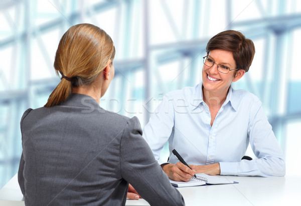 Reunião de negócios grupo mulheres trabalhando documentos negócio Foto stock © Kurhan