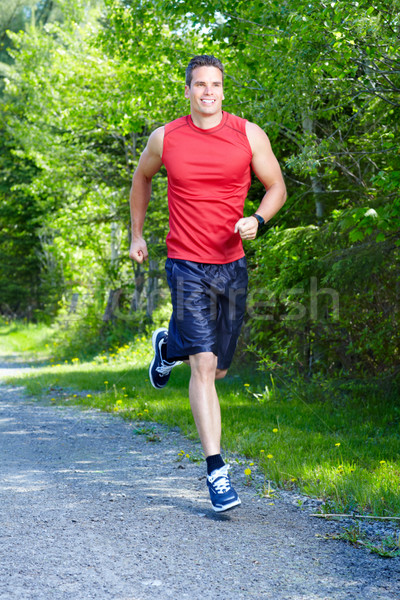 ストックフォト: ジョギング · 男 · 若い男 · 公園 · 健康 · フィットネス