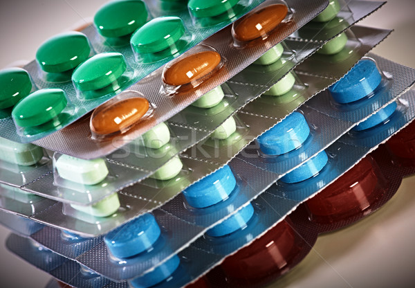 Pills. Stock photo © Kurhan