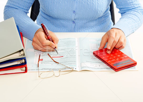 Mãos contador mulher mulher de negócios trabalhando calculadora Foto stock © Kurhan