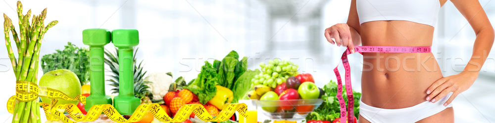 Stock fotó: Nő · has · mérőszalag · zöldségek · fogyókúra · diétázás
