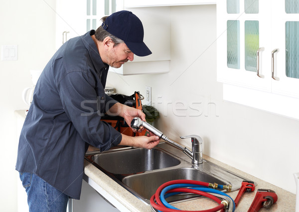 Klempner professionelle Sanitär Renovierung Küche home Stock foto © Kurhan