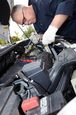 Voiture mécanicien travail Auto réparation Ouvrir la [[stock_photo]] © Kurhan