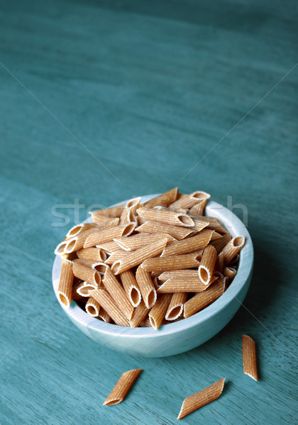 Orgánico trigo integral fondo mesa azul pasta Foto stock © Kurhan