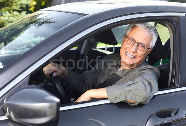 Senior auto bestuurder oude man voertuig vervoer Stockfoto © Kurhan