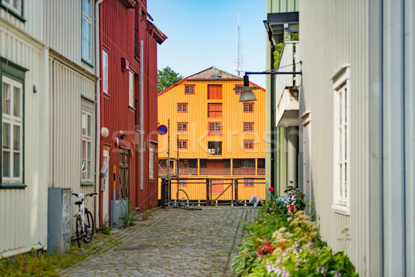 öreg városkép Norvégia Skandinávia Európa kilátás Stock fotó © kyolshin