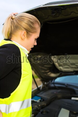 женщину автомобилей двигатель призыв ремонта Сток-фото © Kzenon