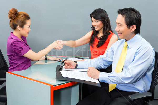 Vorstellungsgespräch neue Beschäftigung asian Büro Kandidat Stock foto © Kzenon