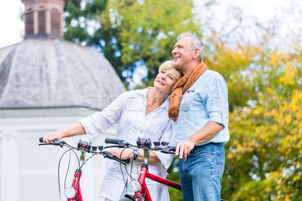 Foto stock: Moto · capilla · iglesia · Pareja · hombre